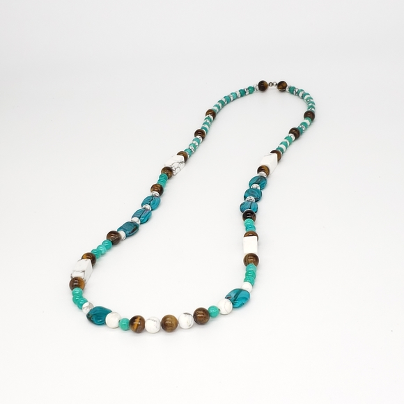 Boho Beach Style Beaded Necklace - Picture 8 of 9